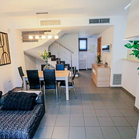 Сasa de vacaciones Palmeras 1 - Only Families Cambrils
