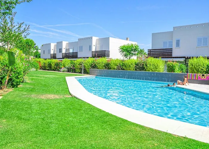 Litoral Costa Dorada - Palmeras Only Families 度假居 *
