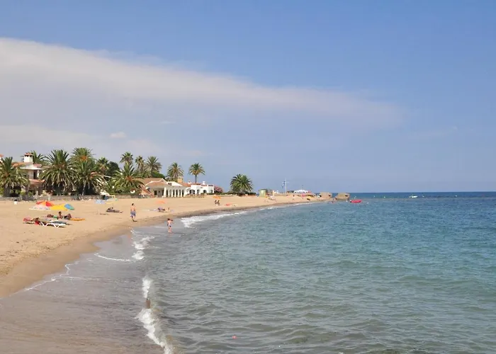度假居 Litoral Costa Dorada - Palmeras Only Families