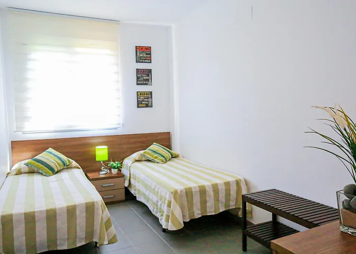 Litoral Costa Dorada - Palmeras Only Families 坎布里尔斯